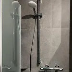 Select2stay - Business Apartment *