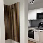 Select2stay - Business Apartment *